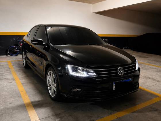 VOLKSWAGEN JETTA 2.0 TSI HIGHLINE 211CV GASOLINA 4P TIPTRONIC